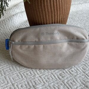 NWOT Therabody Light Gray Carry Pouch